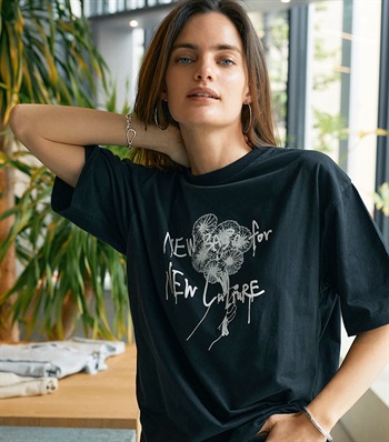 LE SOUK HOLIDAY koeコラボビックシルエットフラワープリントTシャツ_variationthumb_2
