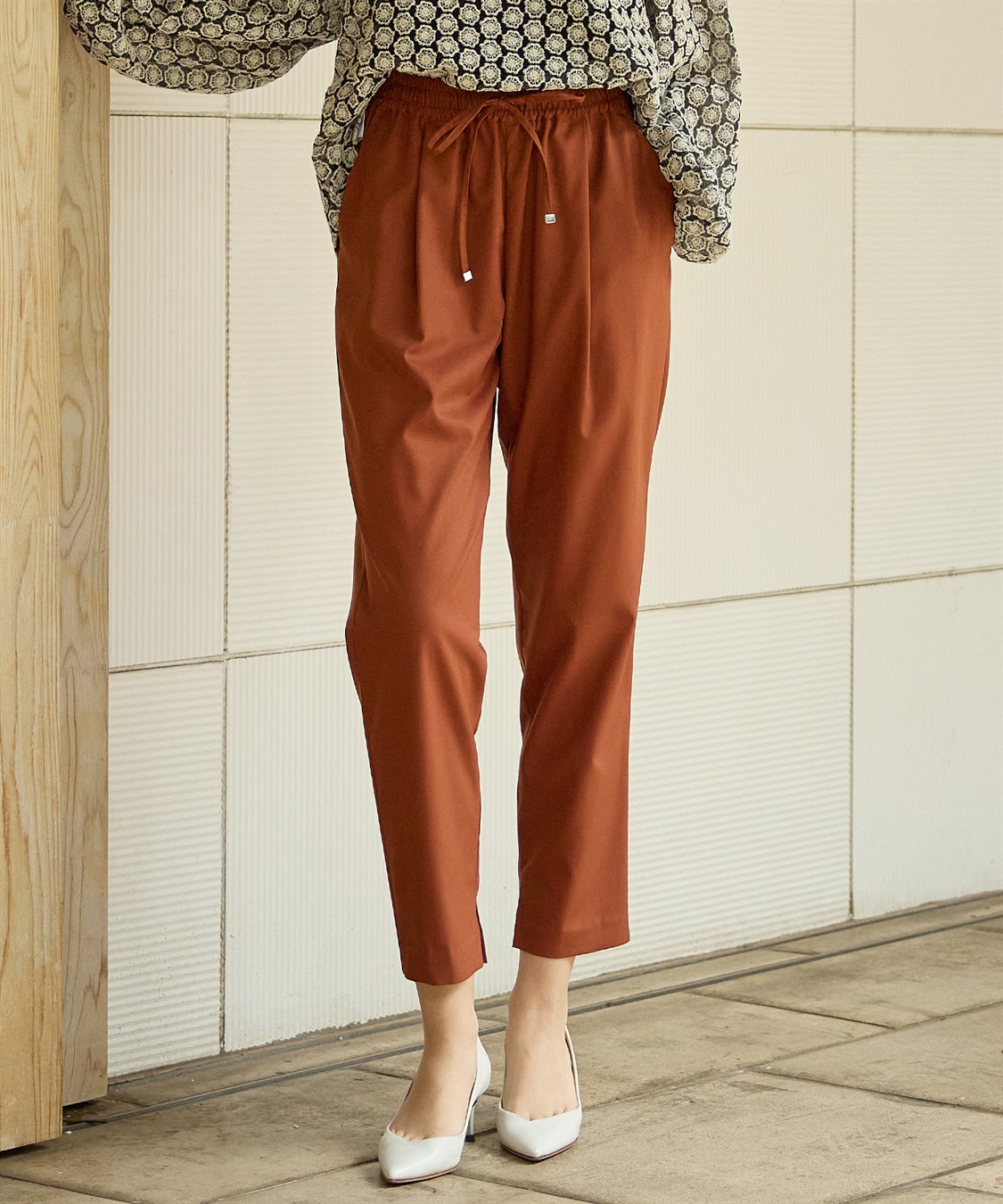 LE SOUK HOLIDAY タックテーパードパンツ_main
