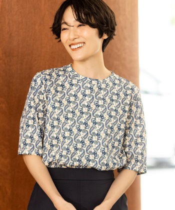 【ひやさらコットン】バックタックペイズリープリント5分袖Tシャツ【綿100％・接触冷感・UVカット】(ネイビー-M)