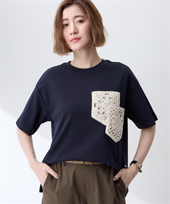 レースモチーフTシャツ【接触冷感・UVカット・オーガニックコットンブレンド】(ネイビー-M)