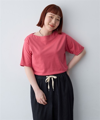 【anyfee/大きいサイズ】着てサラ汗じみ防止ボートネックTシャツ《接触冷感・吸水速乾》（2026SS）(ピンク-LL)