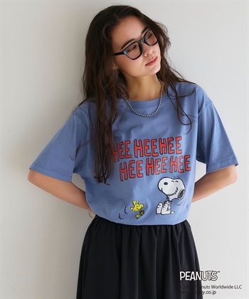 【PEANUTS/ピーナッツ】スヌーピー/SNOOPYヴィンテージ風カスレプリント半袖Tシャツ(ブルー-M)